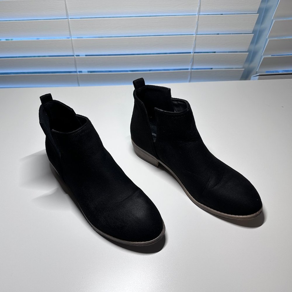Black suede like booties Size 8